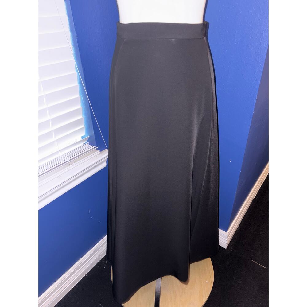Flora Nikrooz Floor Length Skirt Small A-Line 40" Elegant Classic EUC